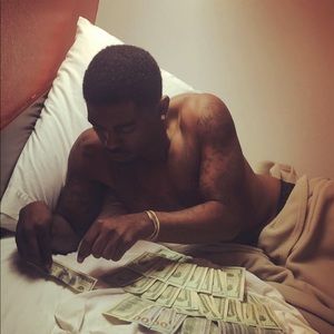 Meet your Posher, Malik